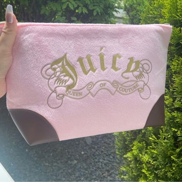 Juicy Couture Makeup Bag - Pink and Brown Y2K Cosmetic Bag - Picture 1 of 4